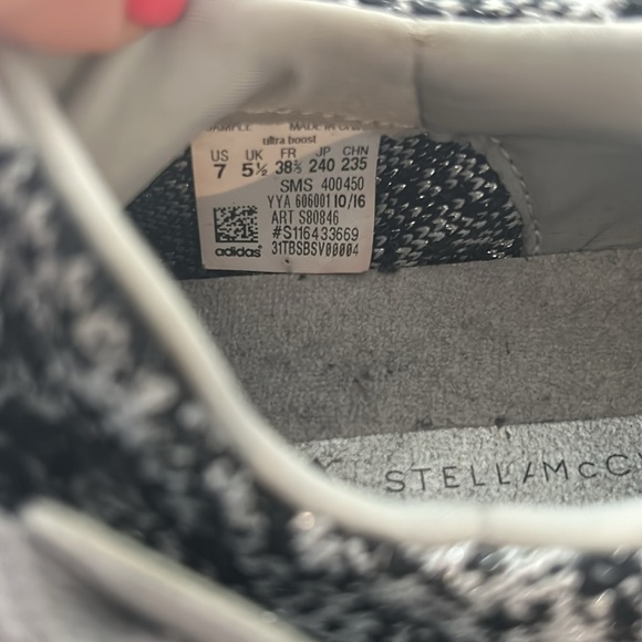 Stella McCartney x adidas running shoes - Picture 4 of 4